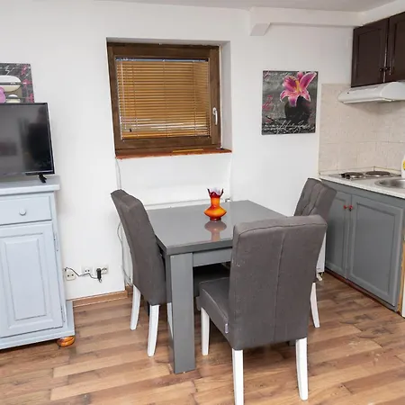 Planinska Kucica Milica Holiday home